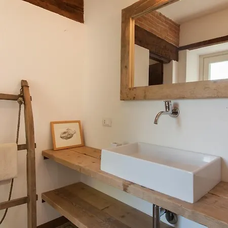 فندق مبيت وإفطار Bacialupo Foresteria