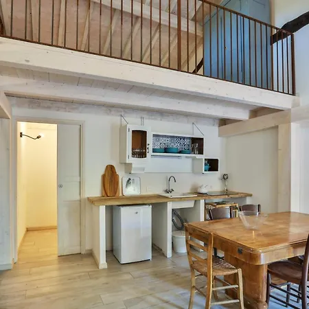 فندق مبيت وإفطار Bacialupo Foresteria