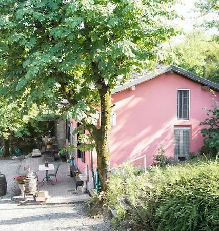 Bacialupo Foresteria B&B Montecalvo Versiggia