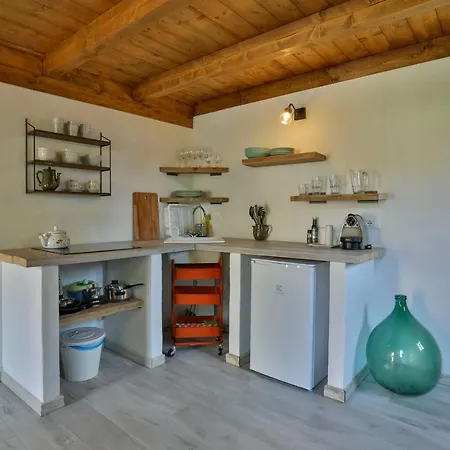 Bacialupo Foresteria 3* Montecalvo Versiggia