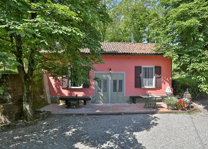 Bacialupo Foresteria Bed & Breakfast